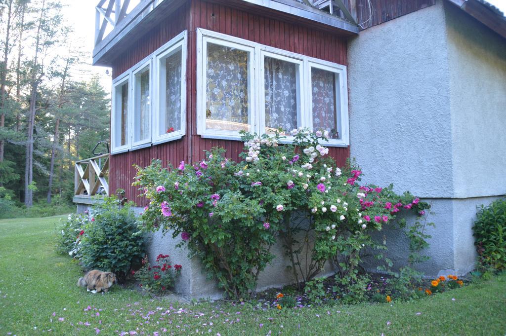 Roosi Holiday Home Rannaküla Extérieur photo